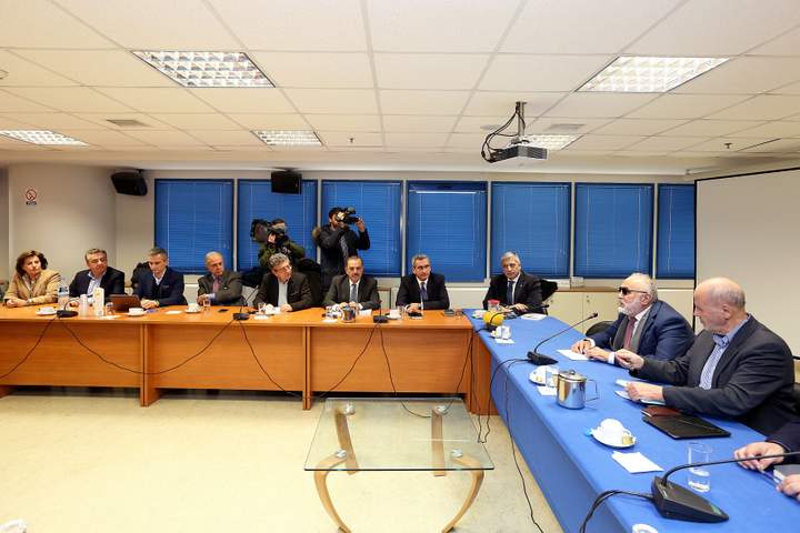 Την ενίσχυση της νησιωτικότητας ζήτησαν περιφερειάρχες και δήμαρχοι