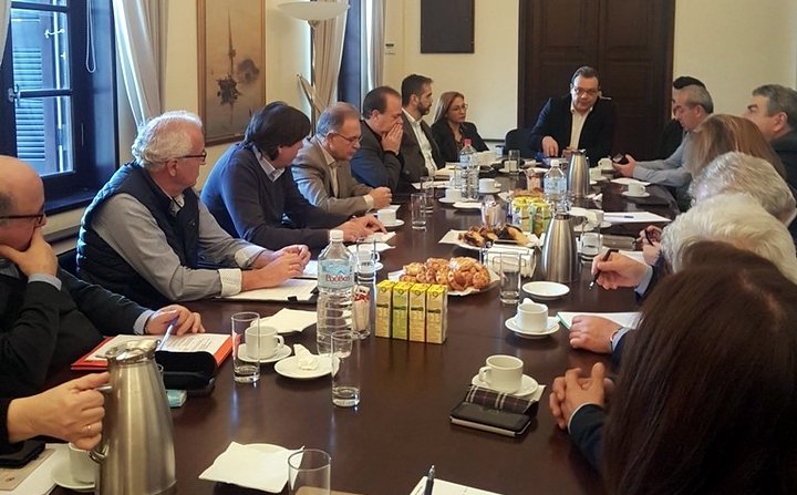 Σύσκεψη διαχείρισης των υδατικών πόρων στην Κρήτη.