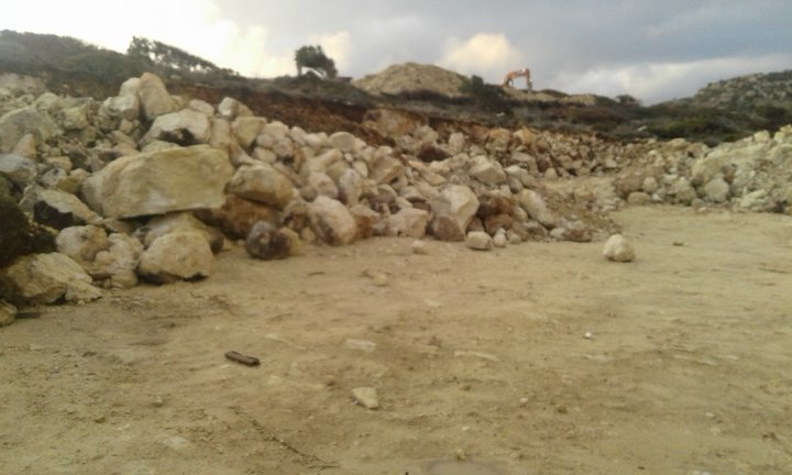 Αρχαιολογικό πάρκο ή ανεμογεννήτριες; Τι επιλέγουμε;