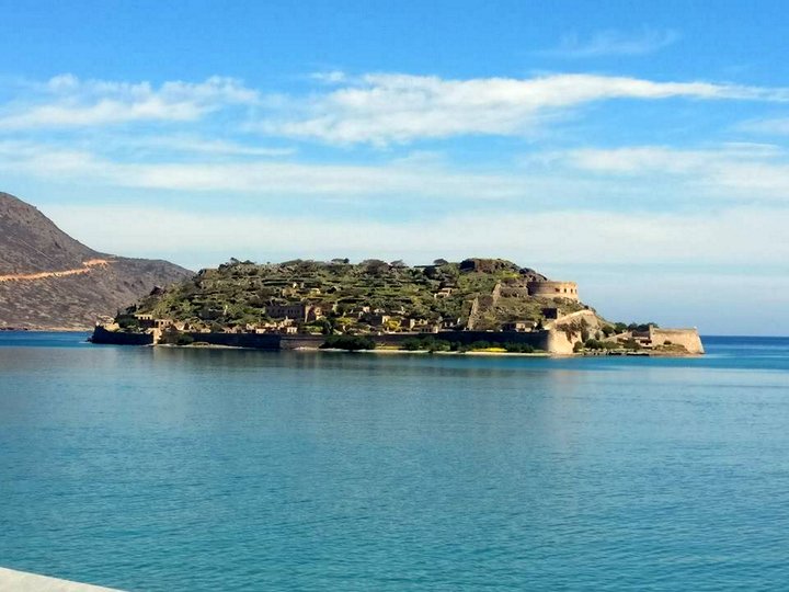 Σπιναλόγκα δεύτερο διασημότερο μνημείο μετά την Ακρόπολη