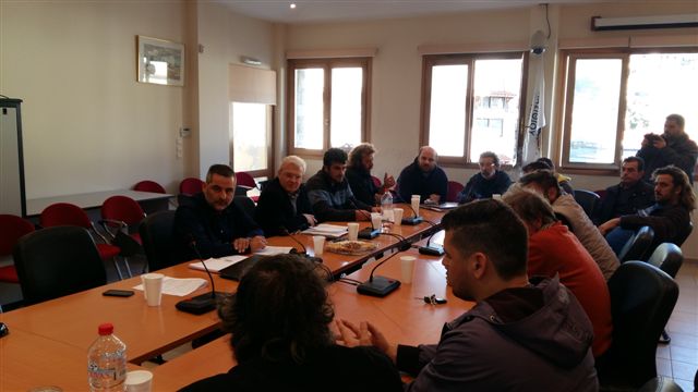 Θραψανιώτης με τους αγρότες οροπεδίου Λασιθίου