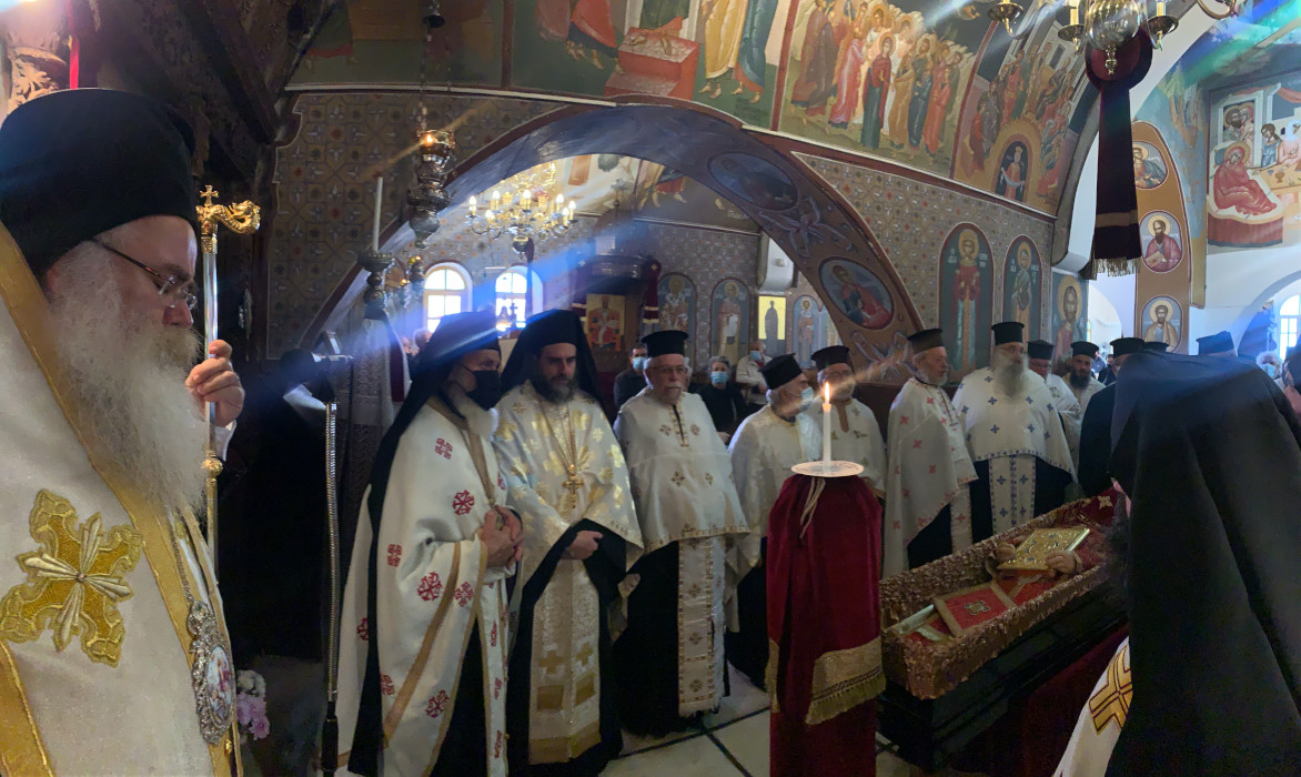Η Εξόδιος Ακολουθία του μακαριστού Ιερέως Πρωτ. Μιχαήλ Πετράκη