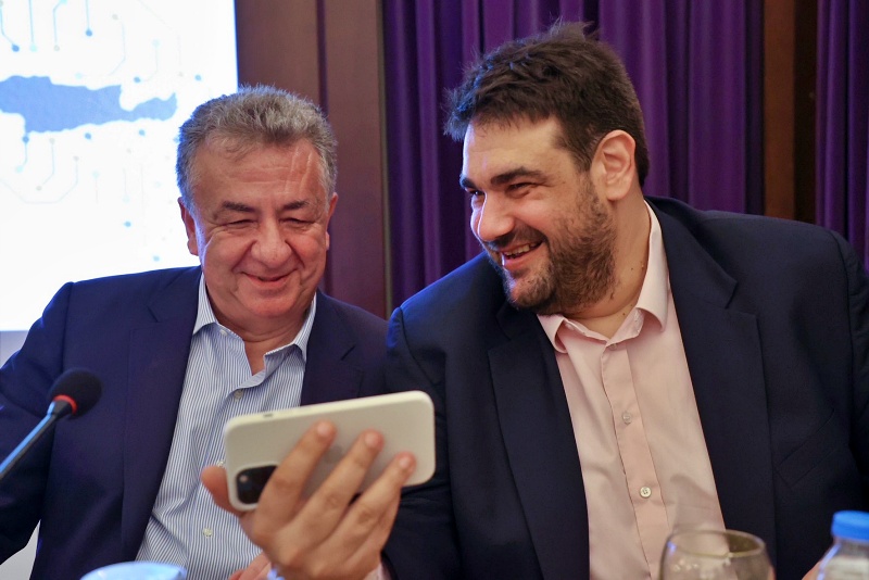 Από την Περιφέρεια Κρήτης ξεκίνησαν καινοτόμα προγράμματα ψηφιακής διακυβέρνησης και θα σχεδιάσουμε κι άλλα