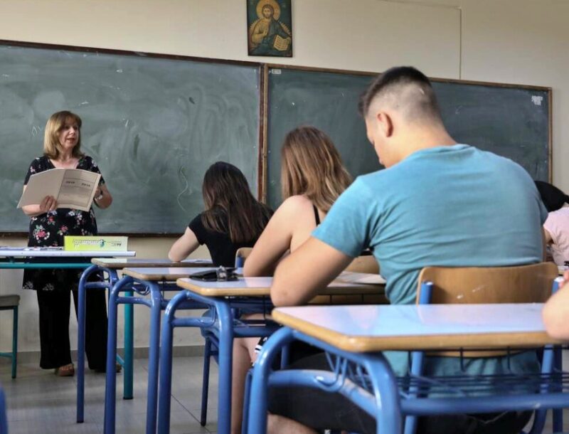Ιερά Παράκληση σε Ιεράπετρα και Σητεία για τους διαγωνιζόμενους μαθητές των πανελληνίων εξετάσεων 2023
