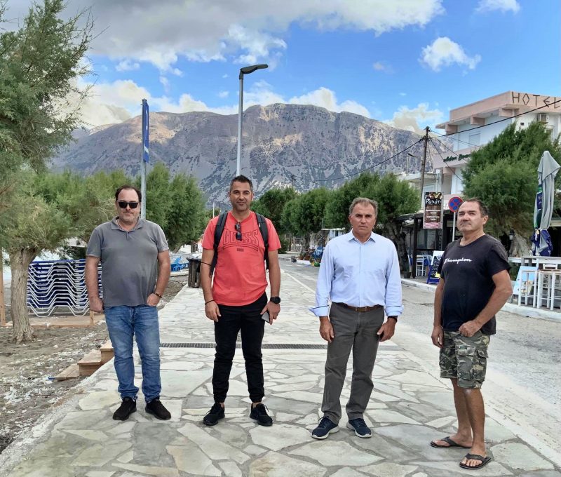 Αναβαθμίστηκε σημαντικά το παραλιακό μέτωπο της Παχείας Άμμου, μια δέσμευση της δημοτικής αρχής που έγινε πράξη
