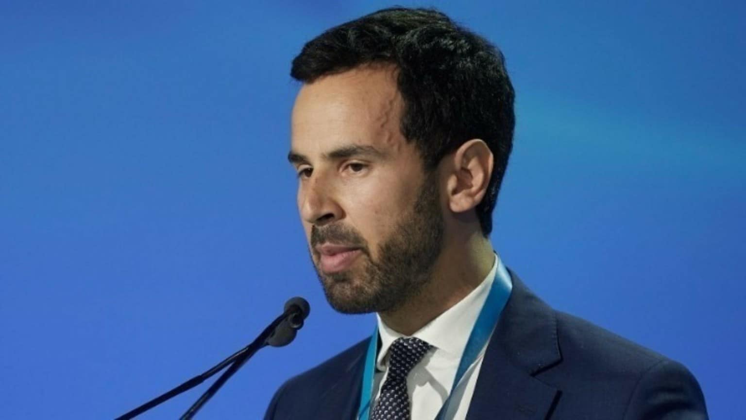 ΟΡΓΙΣΜΕΝΗ ΑΝΤΙΔΡΑΣΗ ESTIASI GREECE ΓΙΑ ΡΩΜΑΝΟ