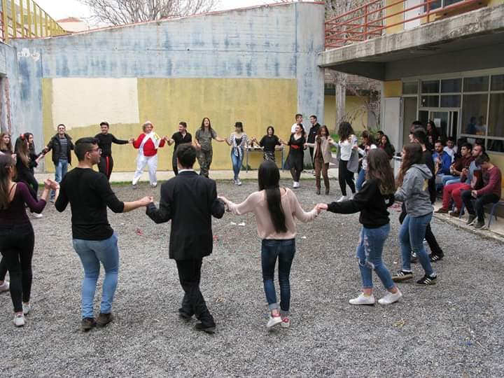 ΓΕΛ Νεάπολης, συγχαίρουμε τους 32 εισαχθέντες μαθητές μας