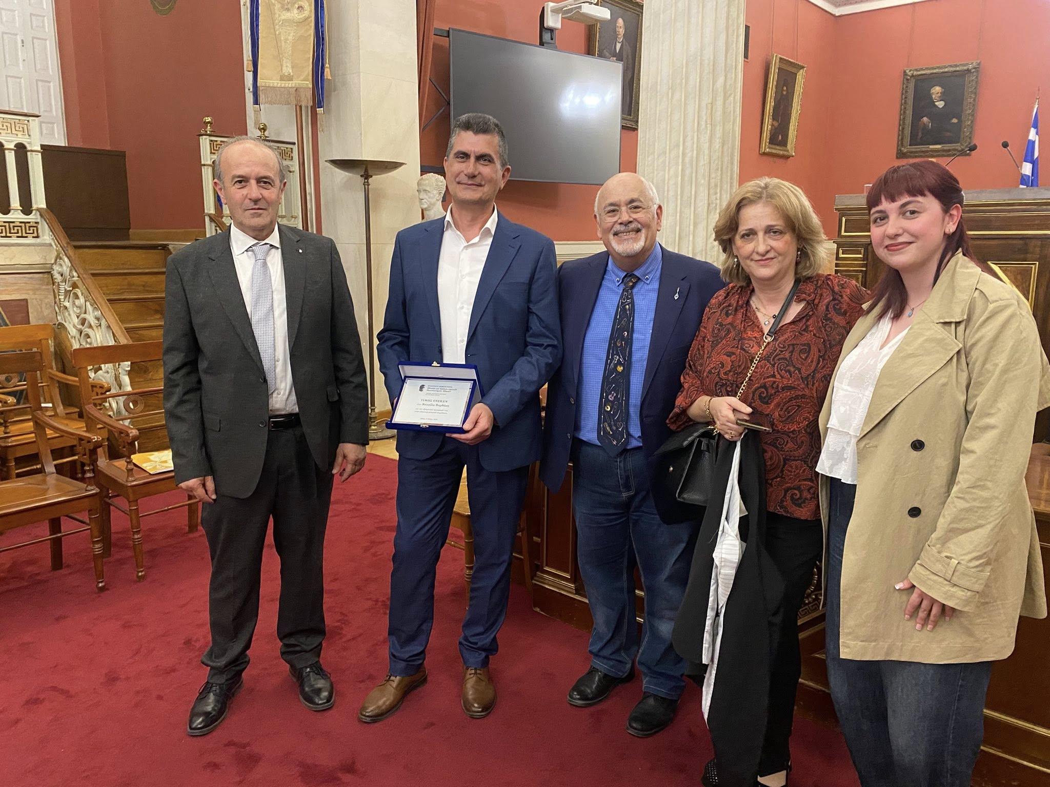 Τιμή στον Βαγγέλη Βαρδάκη από το ΕΚΠΑ