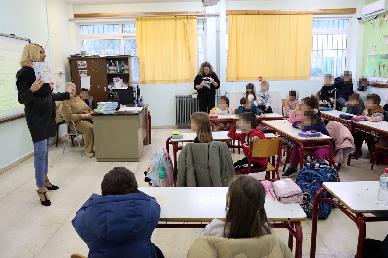 «Η μικρή Αστερίνα και το τέλος του Κορονοϊούλη» στο 2ο και 5ο Δημοτικό σχολείο, Γαζίου