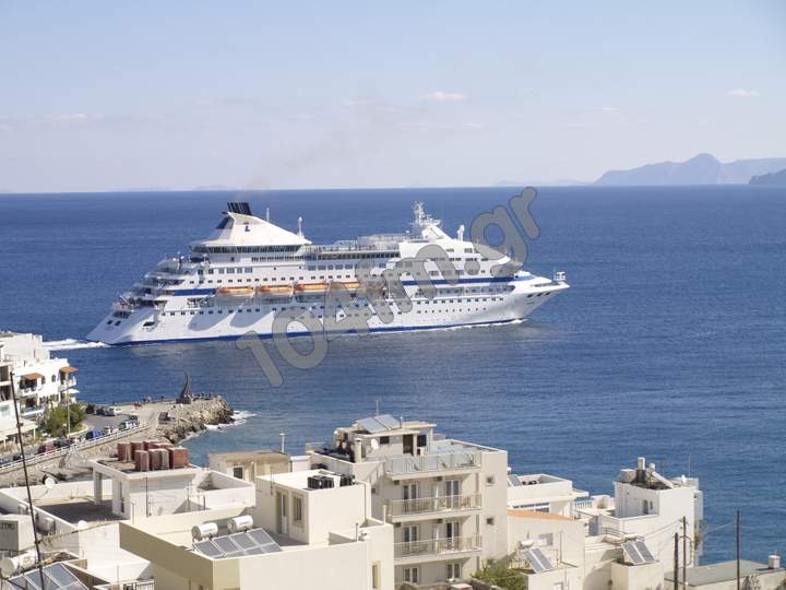 Ωραρίου καταστημάτων το αλαλούμ στον Άγ Νικόλαο