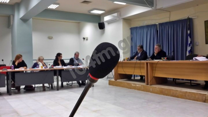 Δια ζώσης συνεδρίαση του Δ.Σ. Αγίου Νικολάου μετά από καιρό