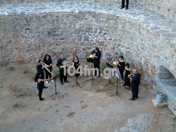 Συμφωνική Ορχήστρα Νέων Δήμου Ηρακλείου στη Σπιναλόγκα