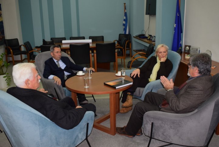 Συνάντηση Φθενάκη, Σουλαδάκη με τον δήμαρχο Αγίου Νικολάου