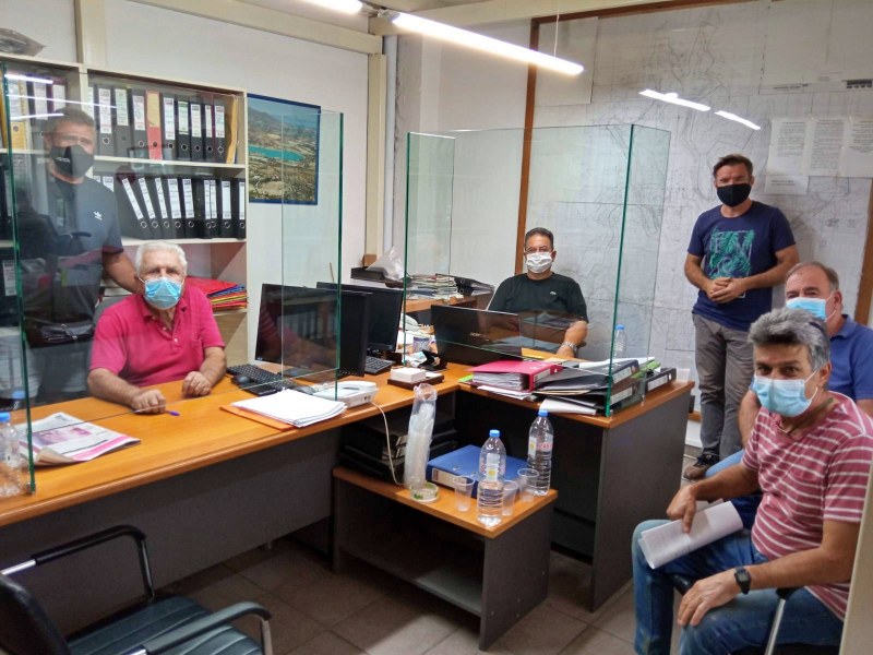 Συνάντηση Ενιαίου Αγροτικού Συλλόγου με ΤΟΕΒ Ιεράπετρας