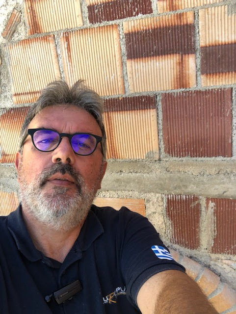 Κλείνοντας ένα μεγάλο κεφάλαιο....., ανοίγει ένα νέο !!!!!!