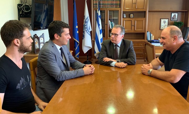 Συνάντηση αστυνομικών με υπουργό προστασίας του πολίτη