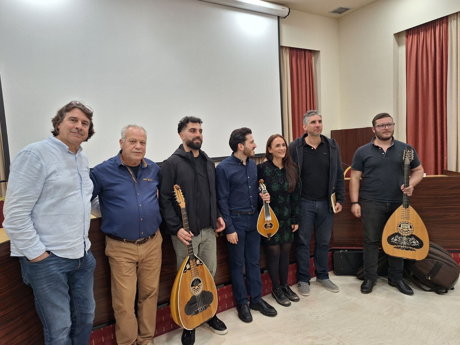 "Ο νους μου τα βουνά κρατεί", παρουσίαση