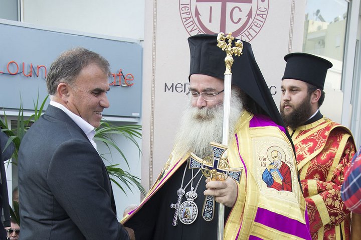 Ενθρόνιση μητροπολίτη Κύριλλου, άξιος ….