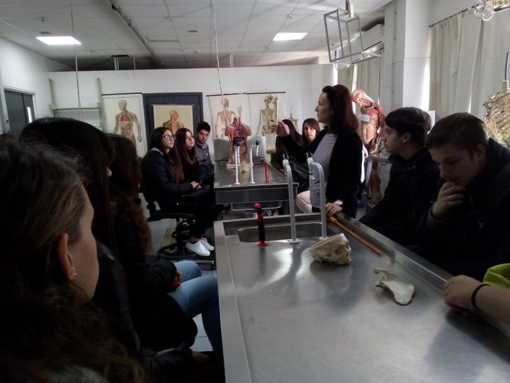 ΓΕΛ Νεάπολης επίσκεψη στην Ιατρική Σχολή του Πανεπιστημίου Κρήτης