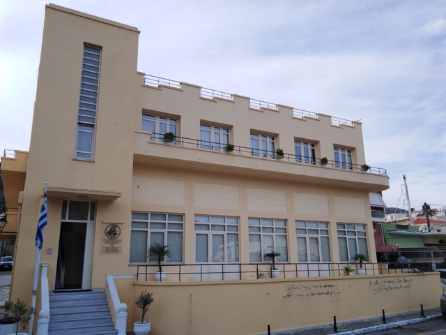 επιτρέπεται πλέον η προσέλευση των πιστών στους Ιερούς Ναούς