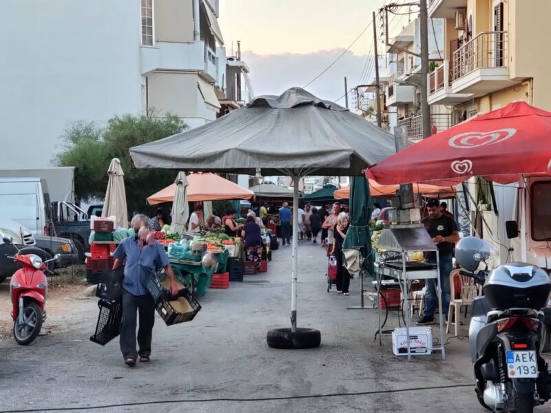 Κανονικά λειτουργεί η Λαϊκή Αγορά στον Άγιο Νικόλαο