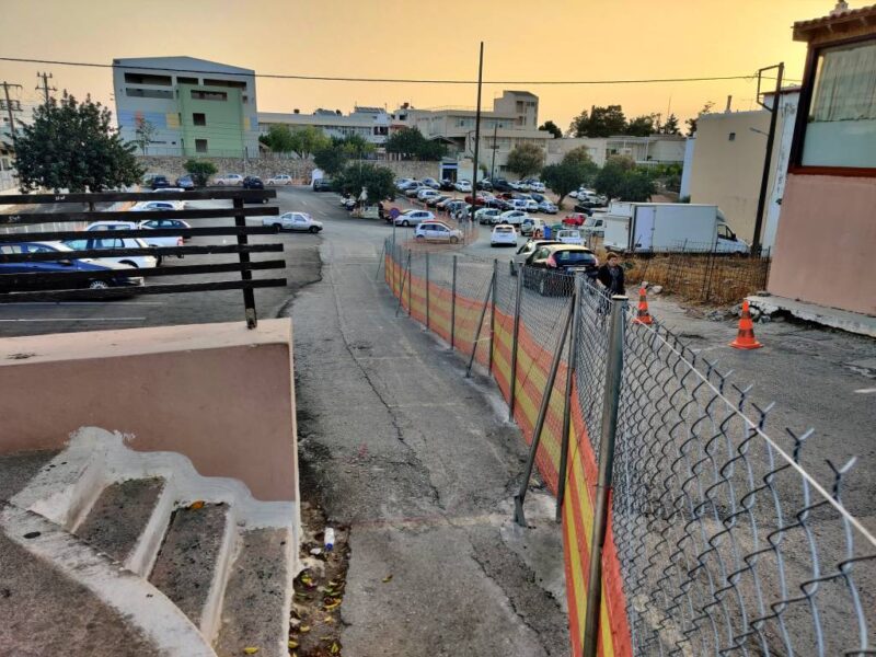 "ΤΑ ΛΙΓΑ ΛΟΓΙΑ ΖΑΧΑΡΗ ΚΑΙ ΤΑ ΚΑΘΟΛΟΥ ΜΕΛΙ" (για τις ‘’ανύπαρκτες’’ απαντήσεις του Δημάρχου)