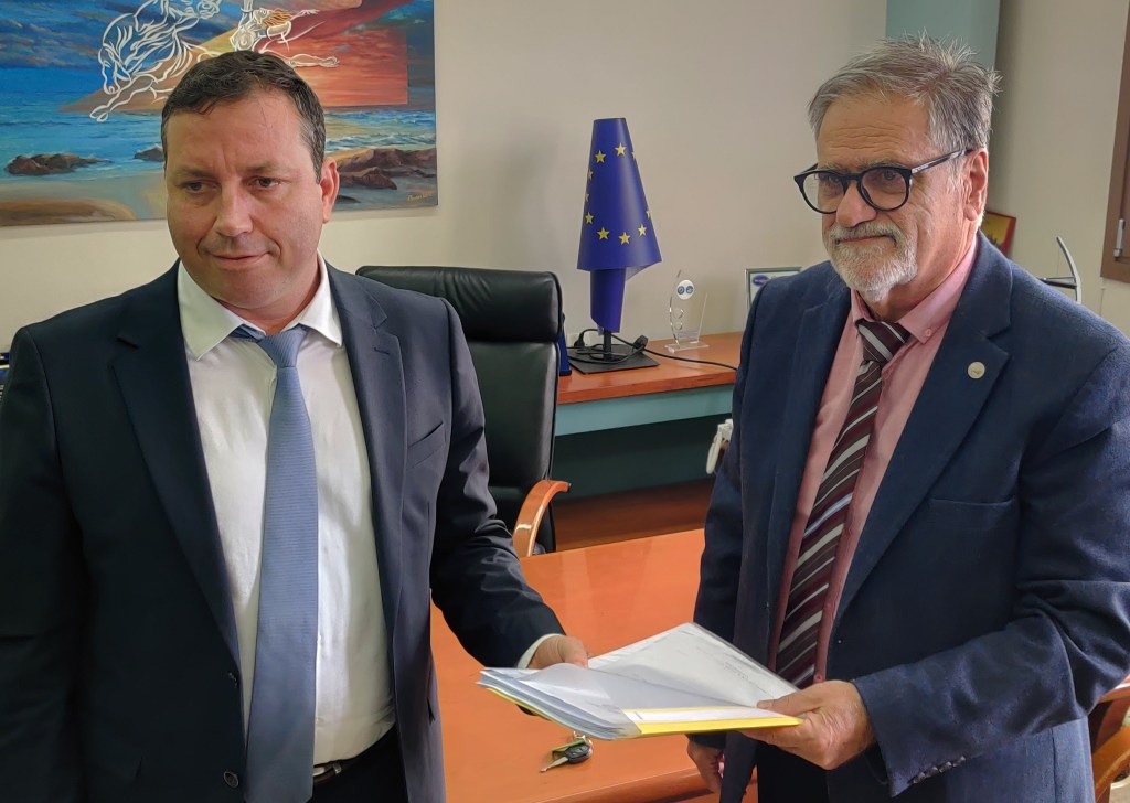 Αντώνης Ζερβός: "Αιδώς Αργείοι"