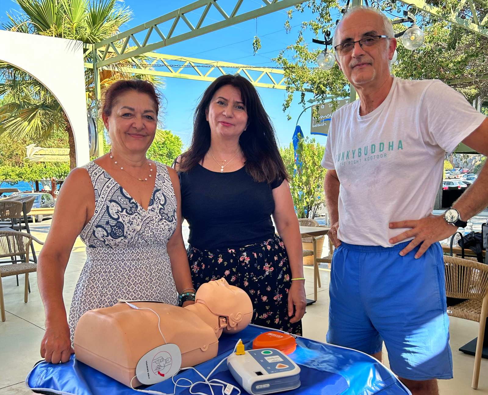 Παραχώρηση απινιδωτή από το 1ο Γυμνάσιο Αγίου Νικολάου για τις ανάγκες της παραλίας της Αμμουδάρας