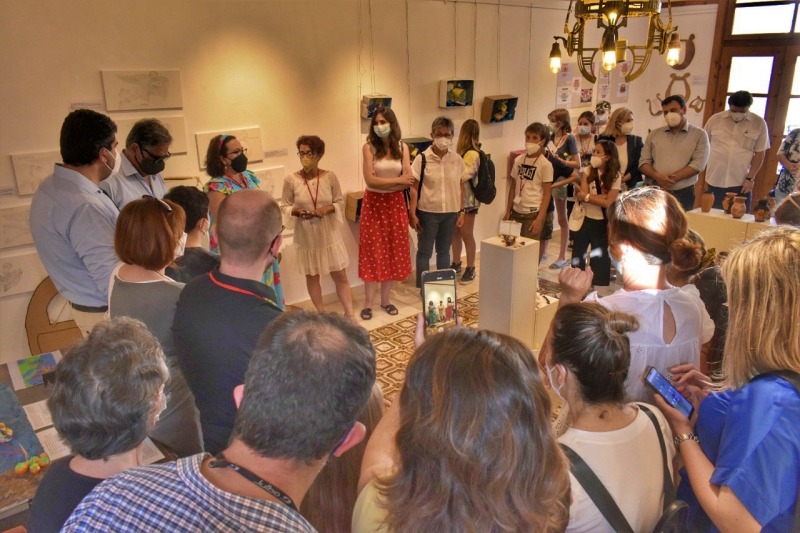 Ευχαριστήριο για τη φιλοξενία των εταίρων-σχολείων στα πλαίσια του ERASMUS+ ΚΑ2: «Art of Reading, Reading into Art» του 1ου Δημοτικού Σχολείου Αγίου Νικολάου 