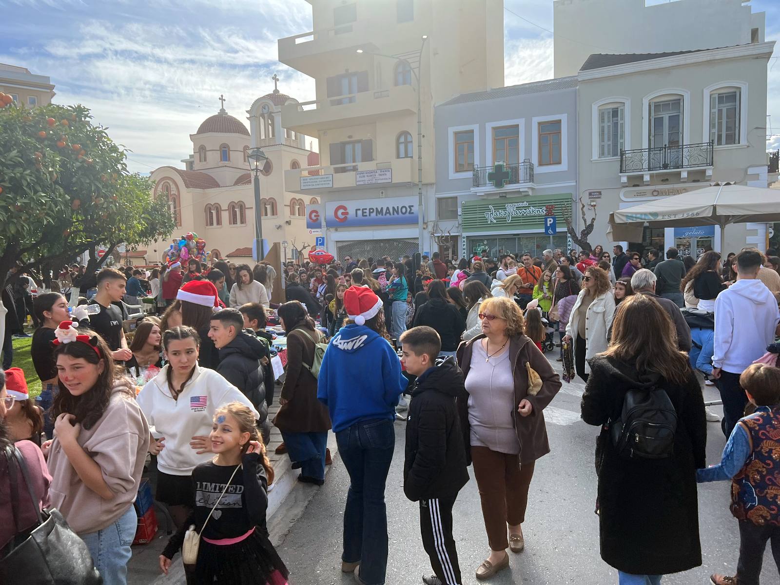 Πλημμύρισε με χαμόγελα και ευχές η Ημέρα Αγάπης