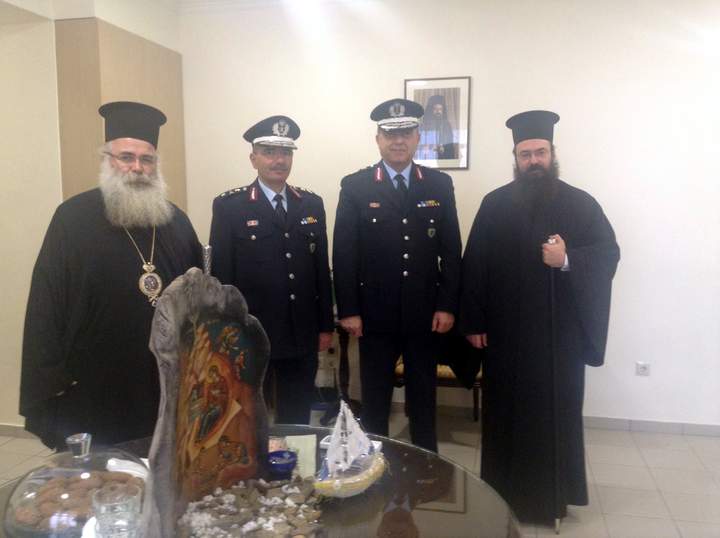Είδη πρώτης ανάγκης από την Αστυνομία