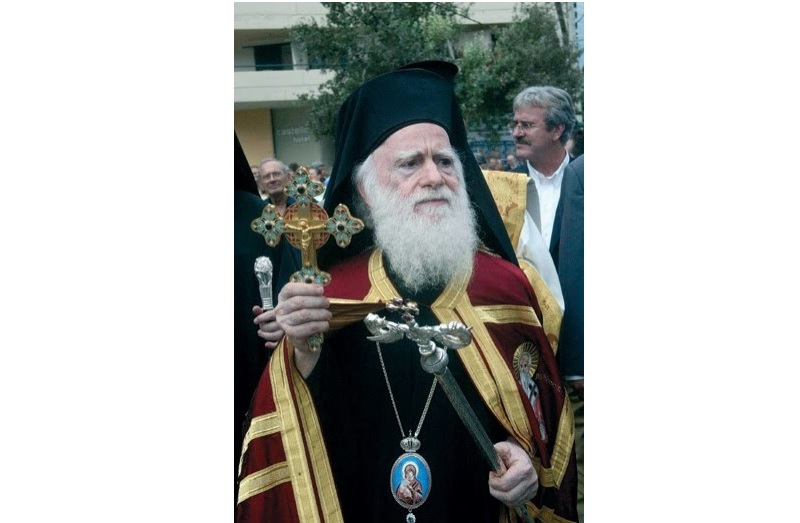 Δεν παραιτείται ο αρχιεπίσκοπος Κρήτης Ειρηναίος