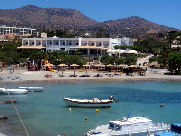 Ασφαλιστικά μέτρα για το Καθολικό