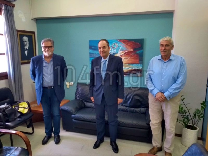 ο Υπουργός Ναυτιλίας στον Δήμο Αγίου Νικολάου
