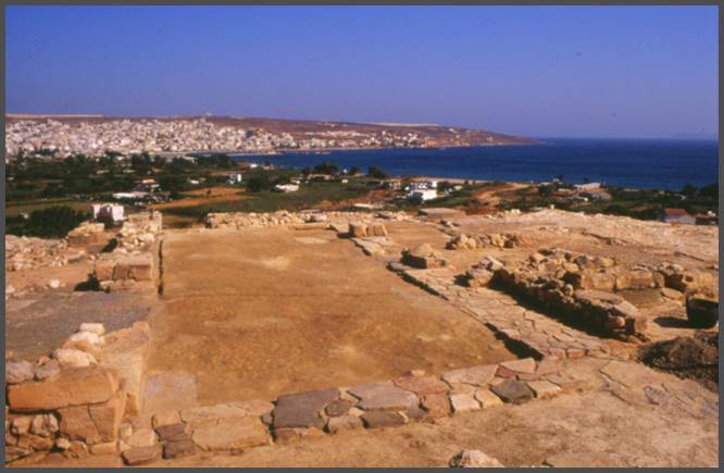 Πετράς