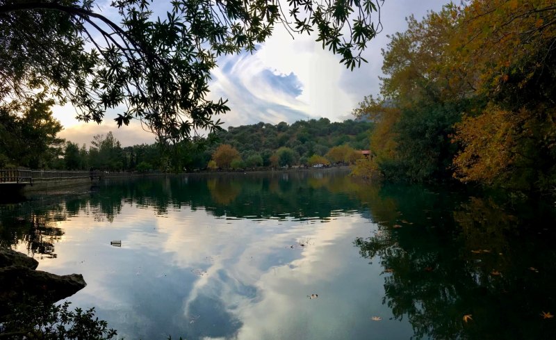Πεζοπορία δάσος και φαράγγι Ρούβα, λίμνη Ζαρού
