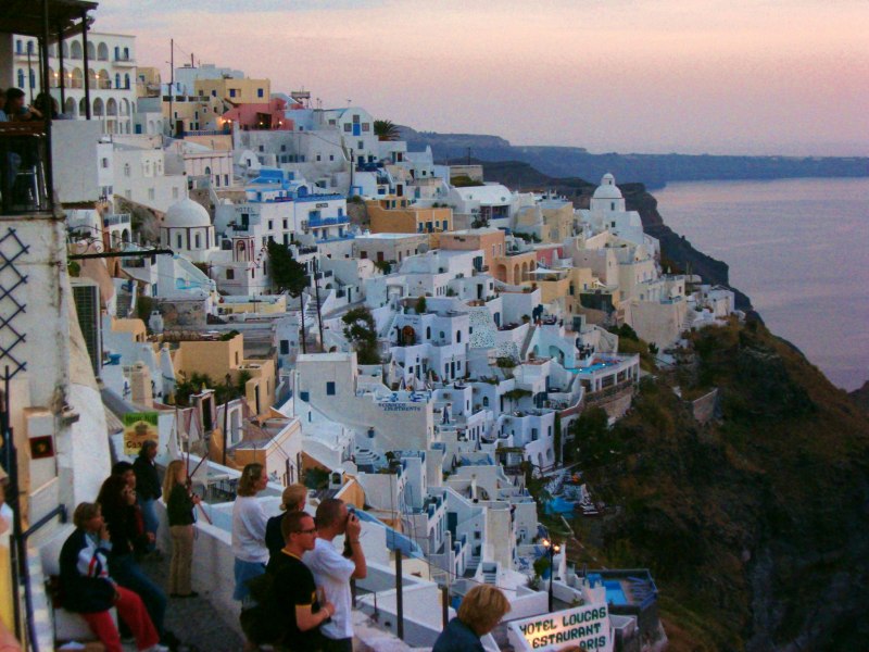 Υπόμνημα υπέρ εποχικών εργαζομένων και των ελαστικά απασχολούμενων