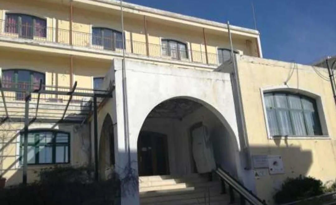 Κλείνει το κέντρο φιλοξενίας ασυνόδευτων ανηλίκων προσφύγων Ανωγείων