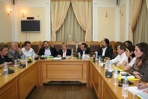 η κ. Σχοιναράκη με τους Βουλευτές Ηρακλείου