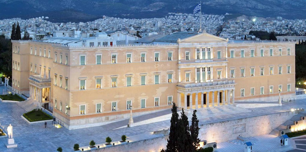 Αντιμέτωποι με τον κίνδυνο απώλειας των ιδιοκτησιακών τους δικαιωμάτων βρίσκονται χιλιάδες ιδιώτες ιδιοκτήτες και Δημόσιο εξαιτίας της ημιτελούς περαίωσης της κτηματογράφησης