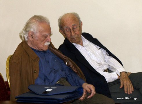 Γλέζος, Χατζηδάκης