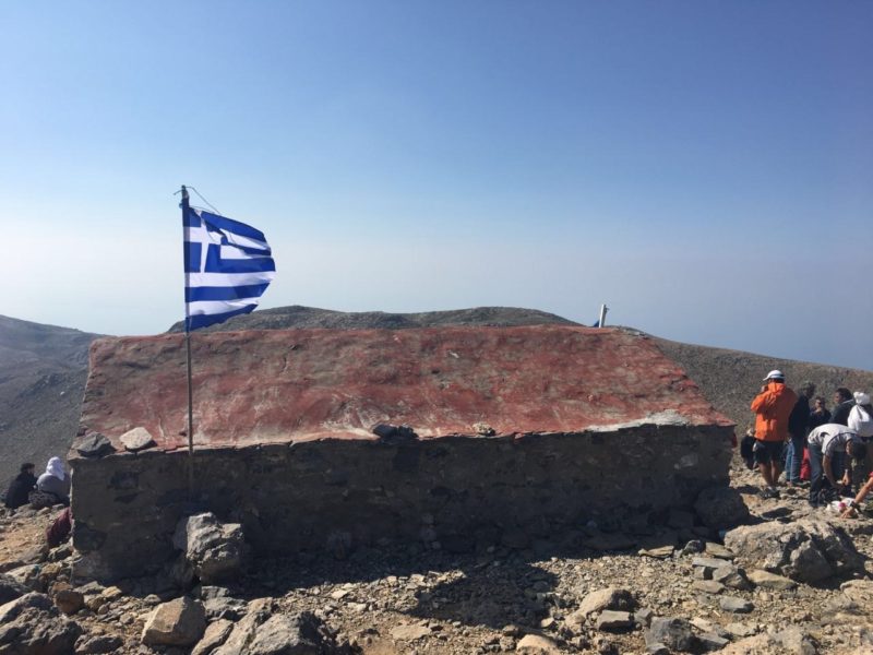 Ανάβαση στον Αφέντη Δίκτης για τα εγκαίνια του ναού της Μεταμορφώσεως 