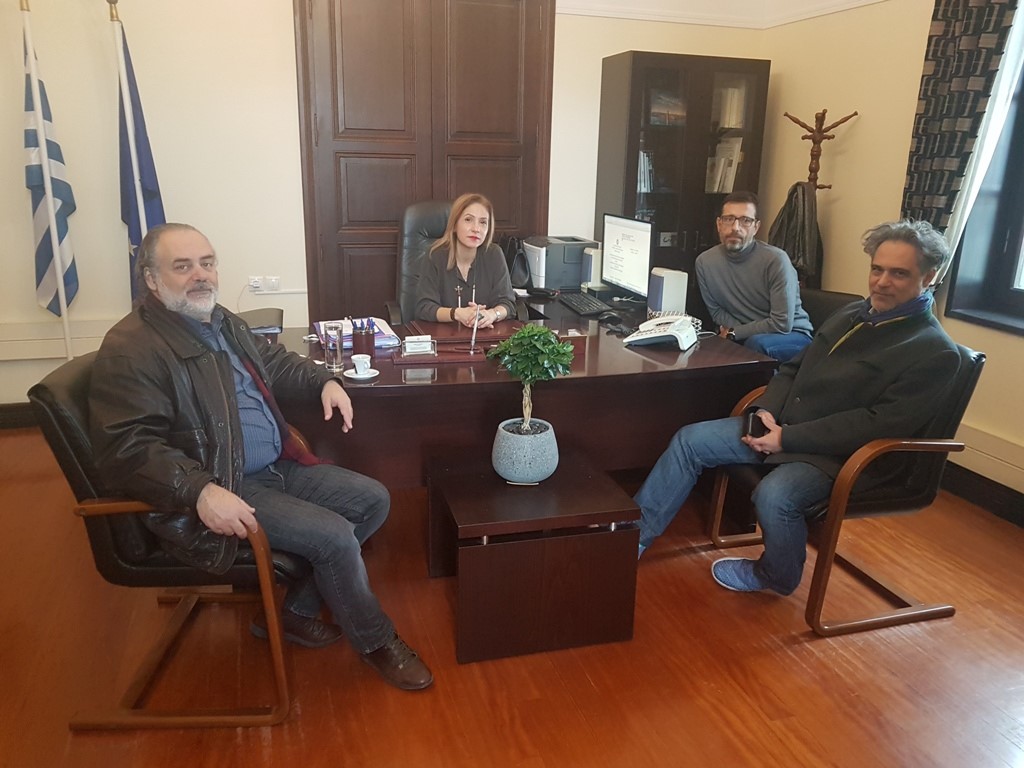Συνάντηση της Συντονίστριας Αποκεντρωμένης Διοίκησης με τον Περιφερειακό Διευθυντή Εκπαίδευσης