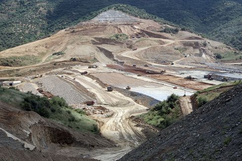 κρανίου τόπος, τρύπα, χωρίς μέλλον