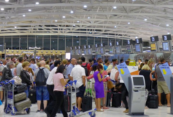 Μέτρα για να σταματήσει η διαρροή εγκεφάλων στο εξωτερικό