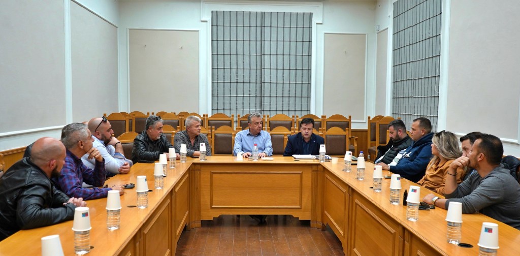 Ξεκινούν από την ερχόμενη Δευτέρα οι θεωρητικές εξετάσεις υποψηφίων για την απόκτηση διπλώματος οδήγησης