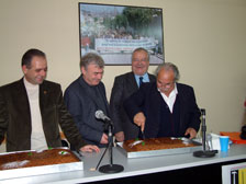 Η πίττα κόβεται με χαμόγελα !
