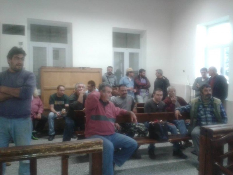 στο ειρηνοδικείο Νεάπολης