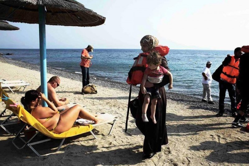 όταν κάνουμε πως δεν βλέπουμε τι γίνεται δίπλα μας ...