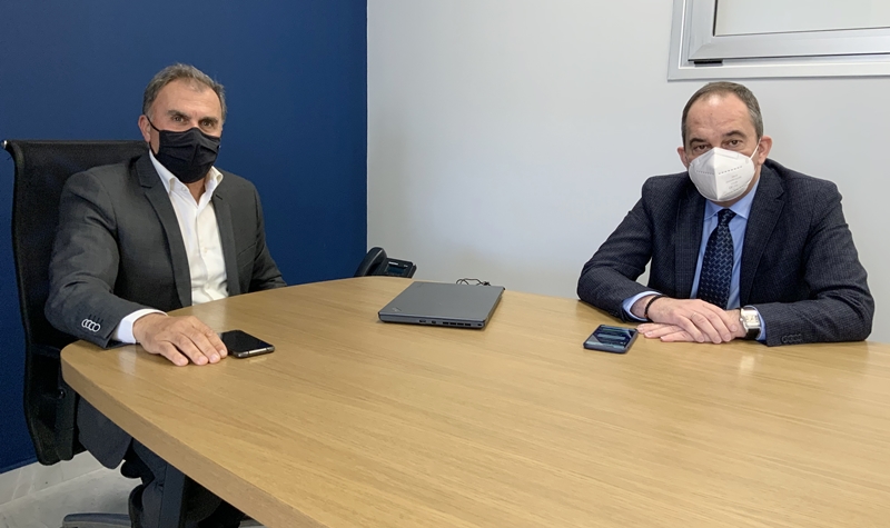 Συνάντηση του δημάρχου Ιεράπετρας με τον Υπουργό Ναυτιλίας και Νησιωτικής Πολιτικής
